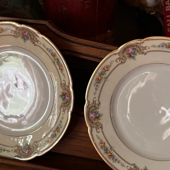 Antique Black Knight Set of 2 24k trim dishes - Picture 12 of 16